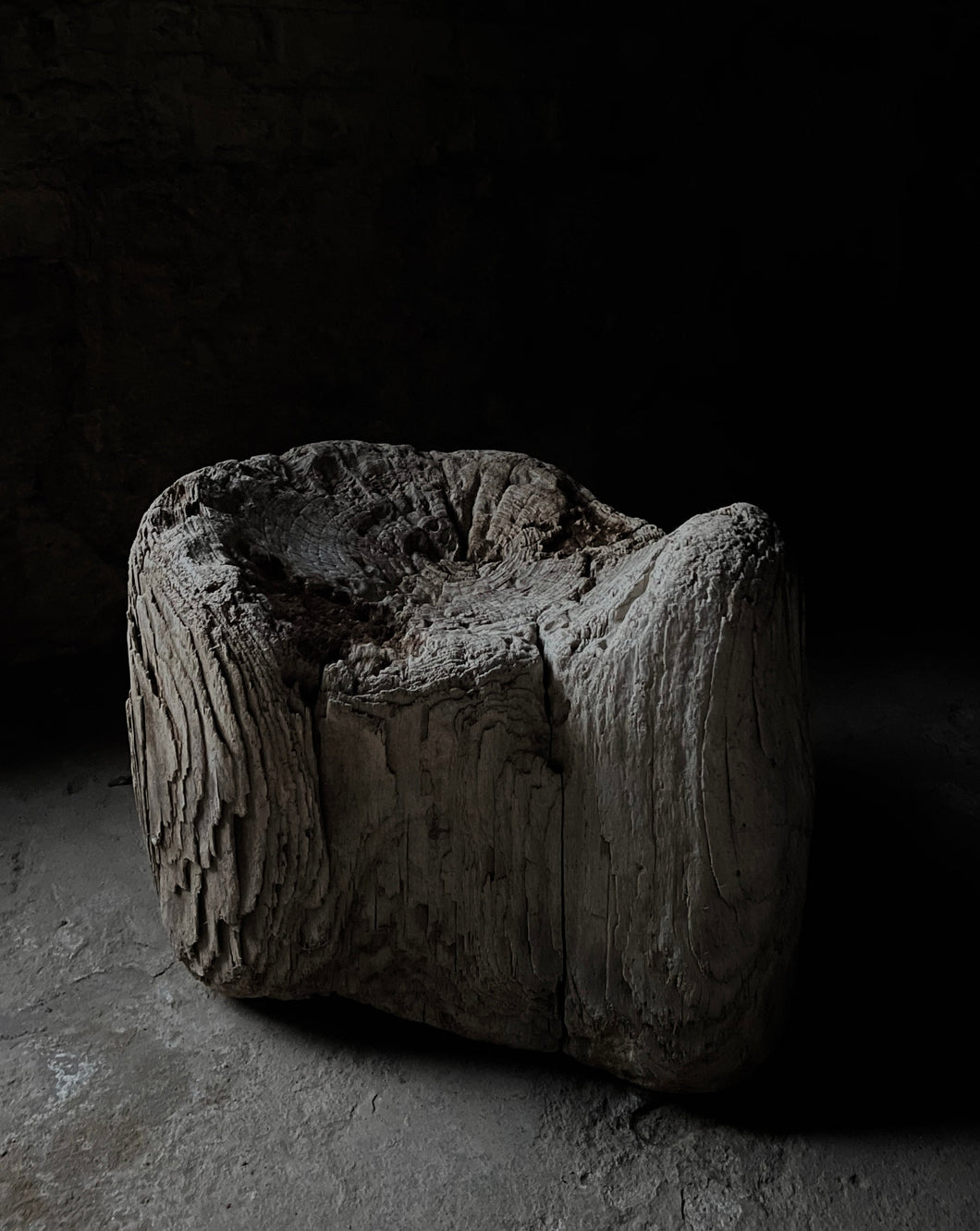 ANTIQUE ZELKOVA STOOL